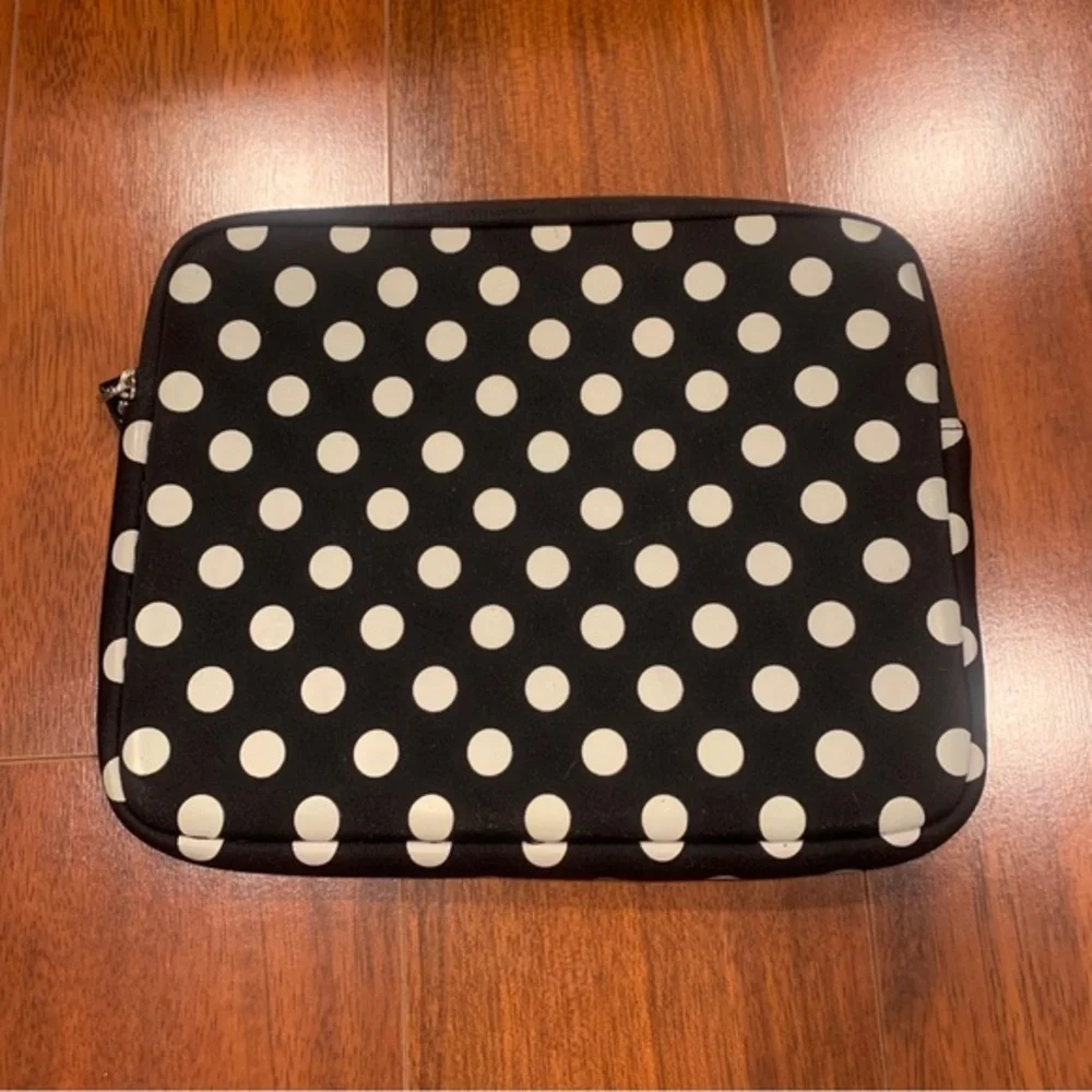 Kate Spade New York‎ Tablet Case Travel Bag Black And White Polka Dot